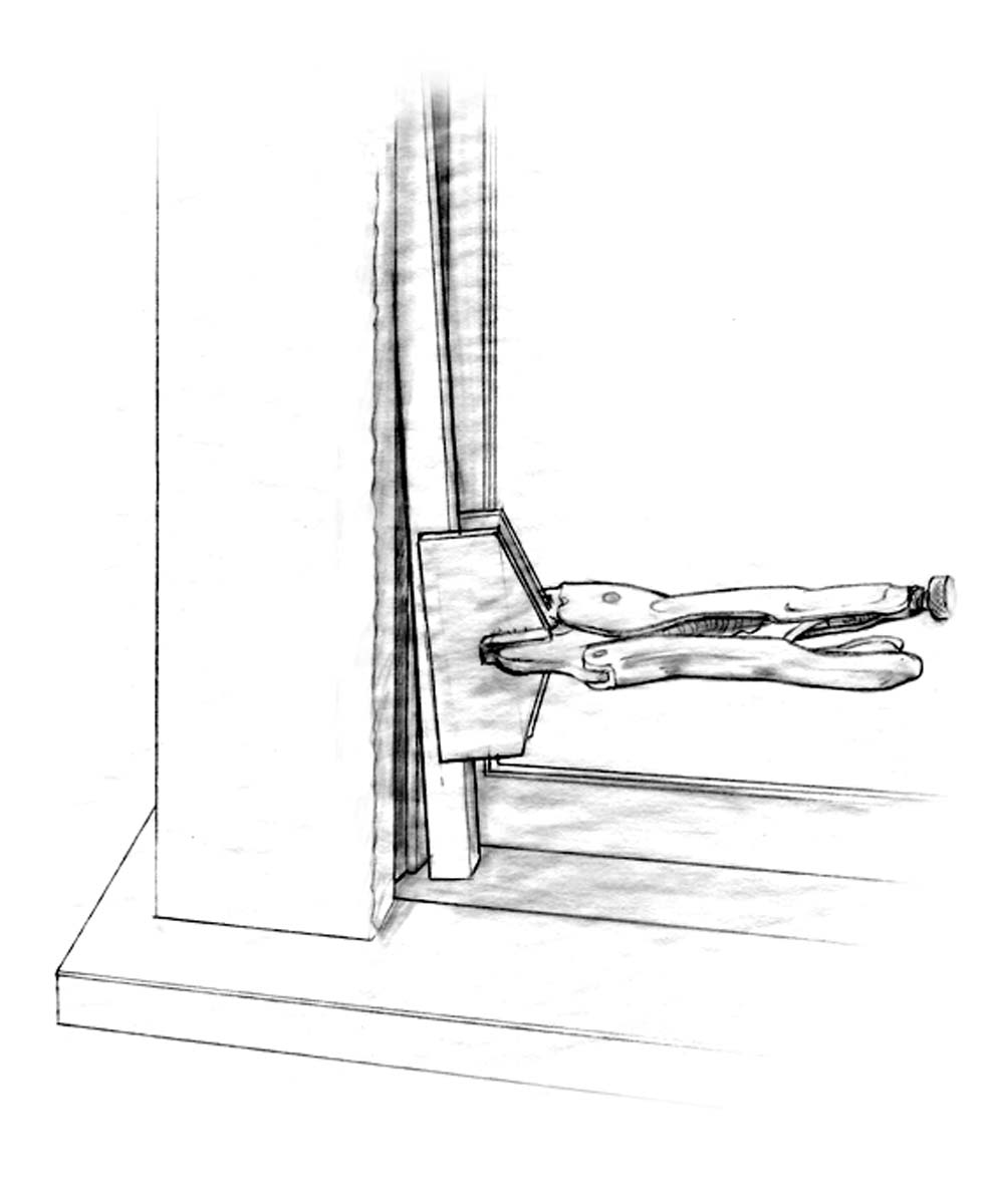 To access the upper sash, remove the parting bead by grasping tightly and pulling straight back.