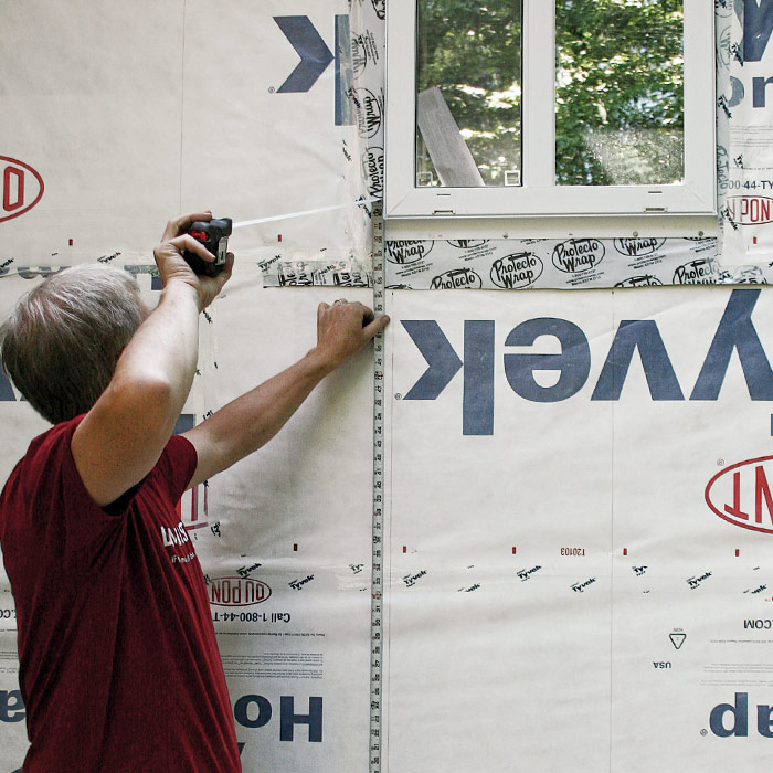 Plan story-pole layout